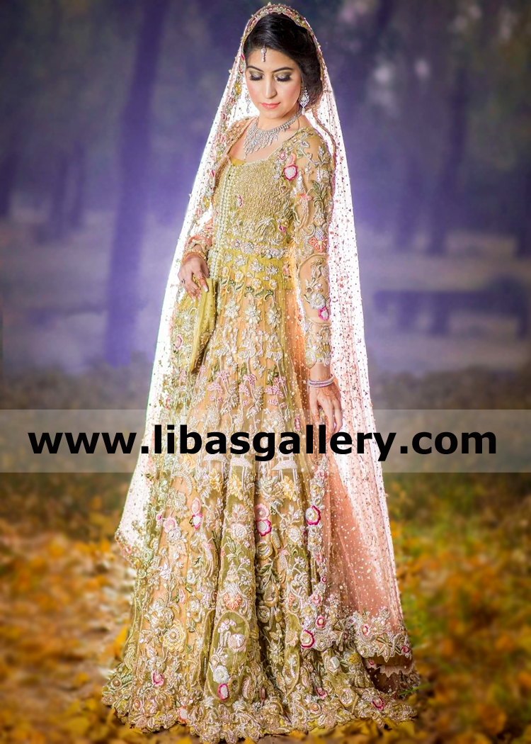 Sabyasachi Mukherjee Bridal Dress Luxurious Bridal Dresses with Bridal Gown and Heavy Embellished Dupatta