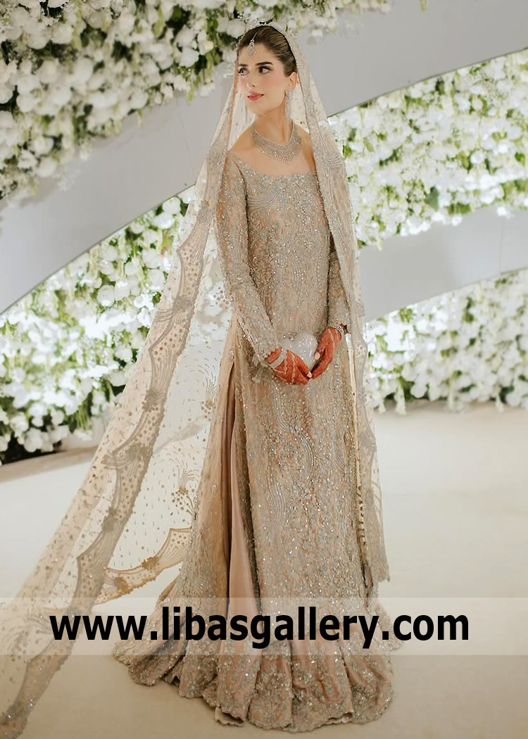 Dutch White Spirea Lehenga for Reception