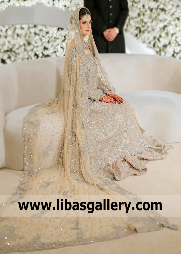 Dutch White Spirea Lehenga for Reception
