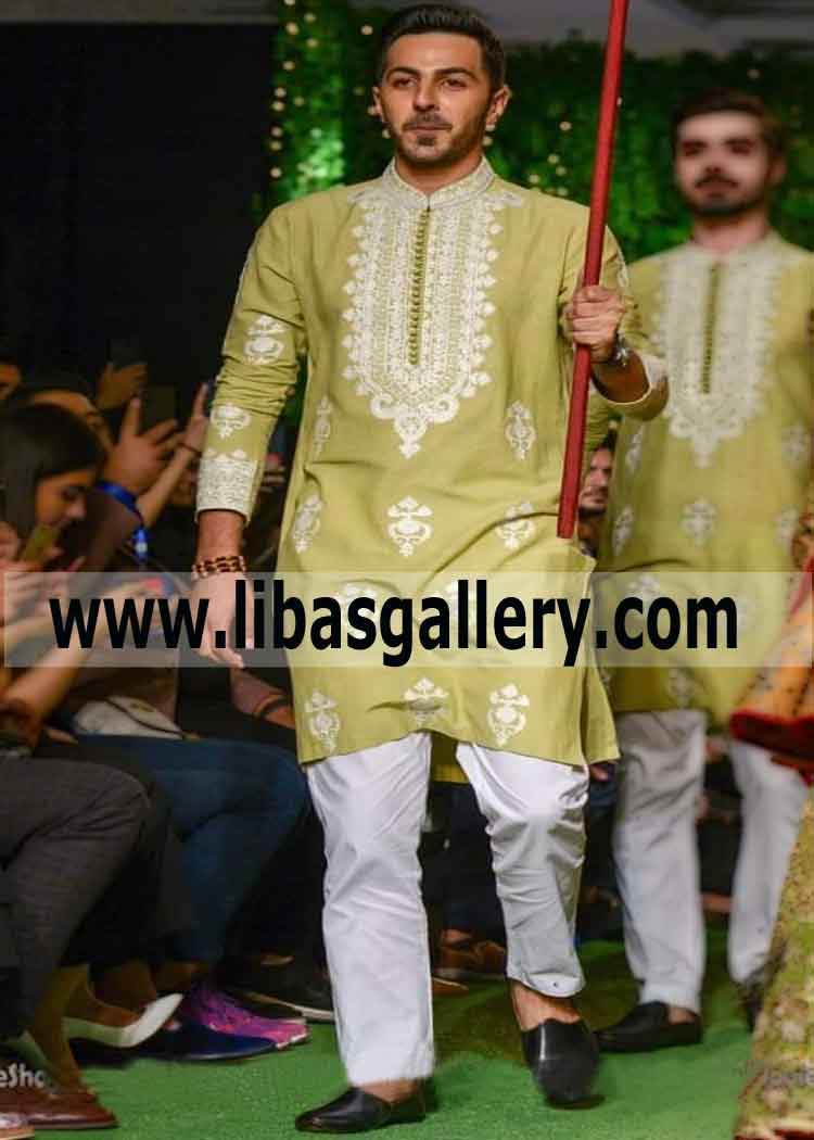 mehndi kurta for groom