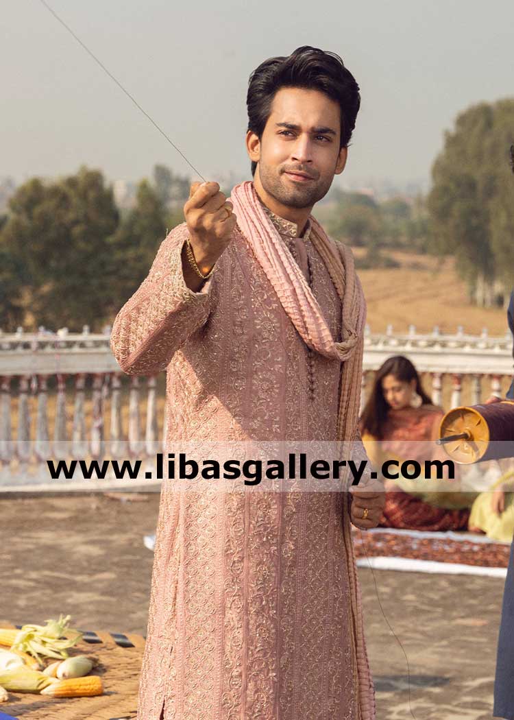 Floral and Geometric Pattern Embroidered Dusty Pink Kurta Shalwar suit