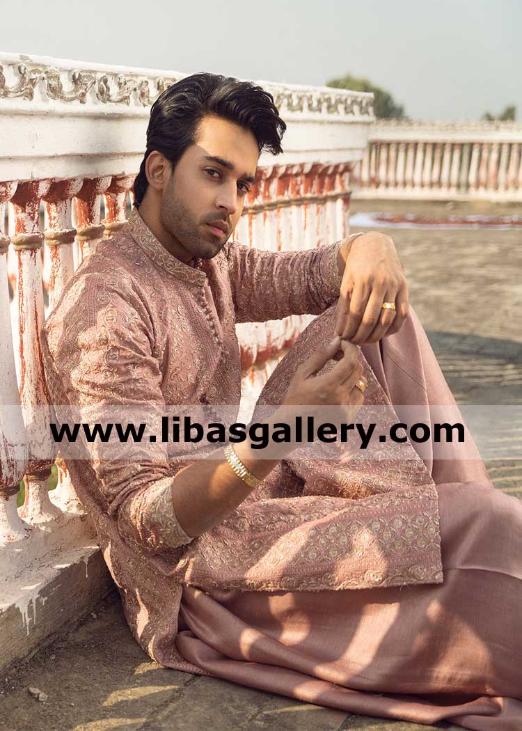 Floral and Geometric Pattern Embroidered Dusty Pink Kurta Shalwar suit