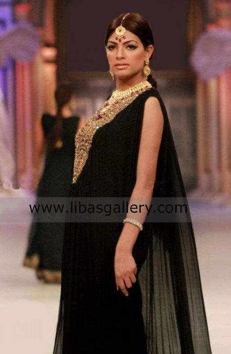 Bantu Jewel Neck