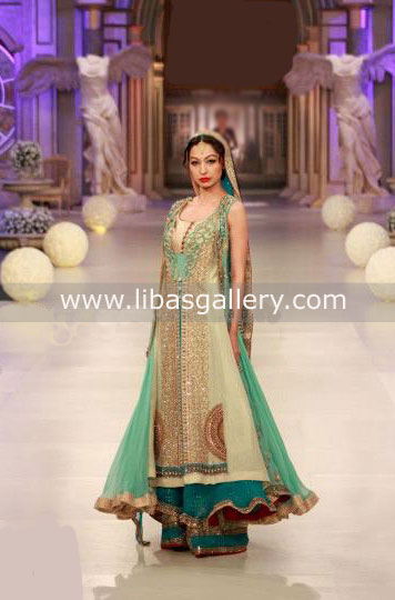 Pale Robin Egg Blue Regal