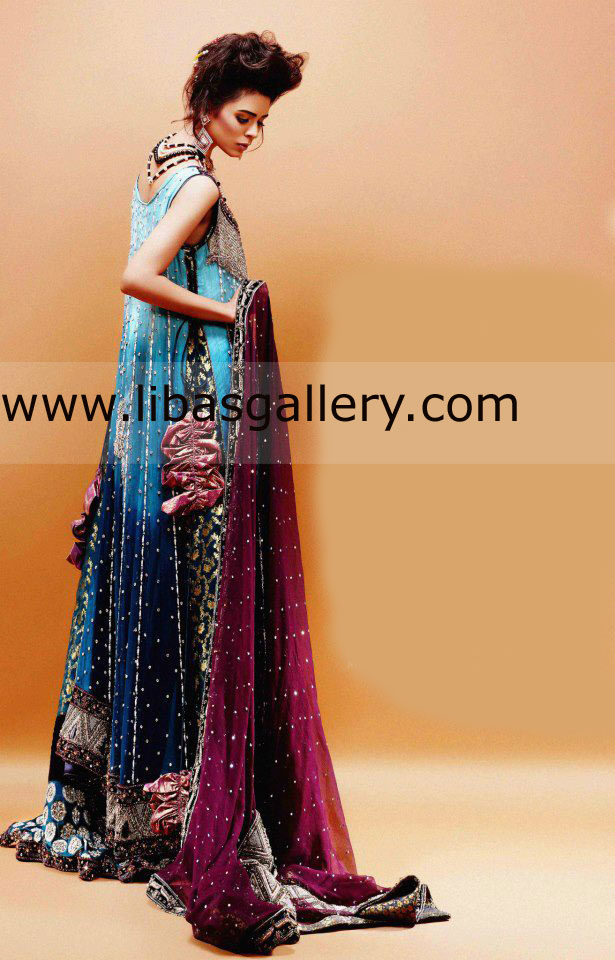 Colorant Esmee Lehenga