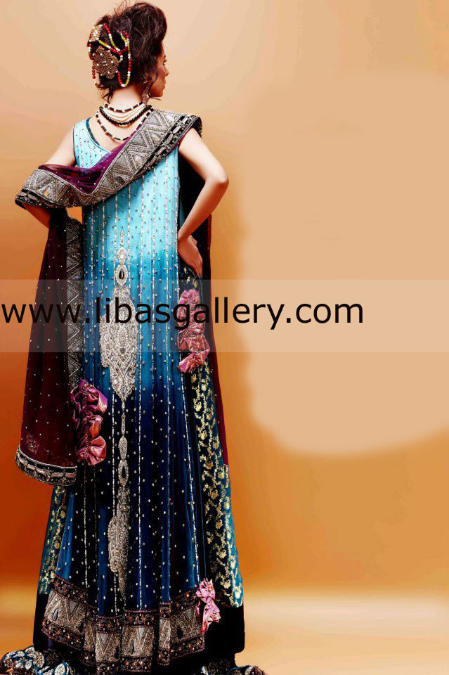Colorant Esmee Lehenga