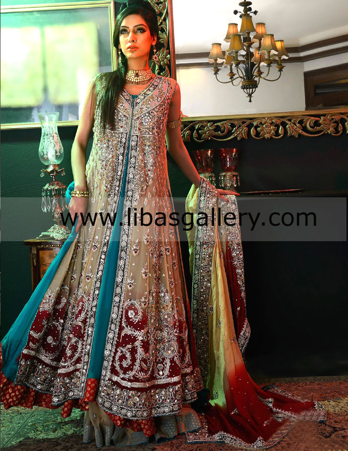 Mehndi Outfits for Bridesmaids by Pakistani Designers