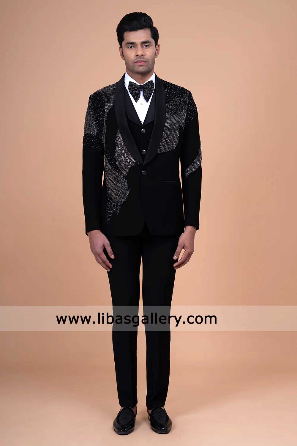 Black Shawl Lapel Groom hand work Tuxedo in Velvet