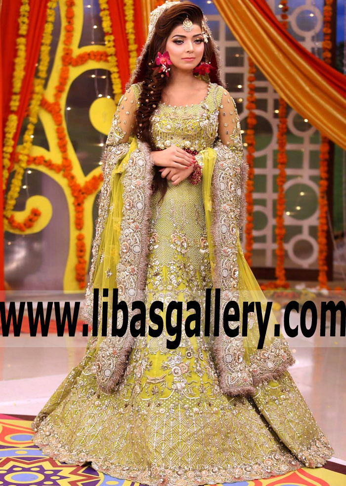 Breathtaking Arylide Yellow Aster Bridal Lehenga