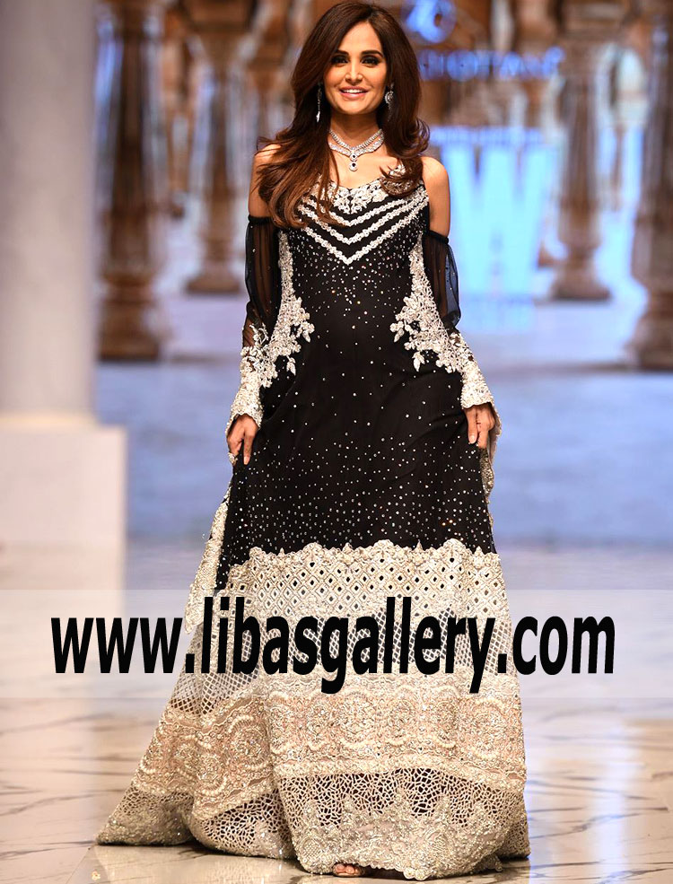 Pakistani Bridal Wear Katy Texas TX US Zainab Chottani Latest Floor Length Pakistani Bridal Gown in Black Color