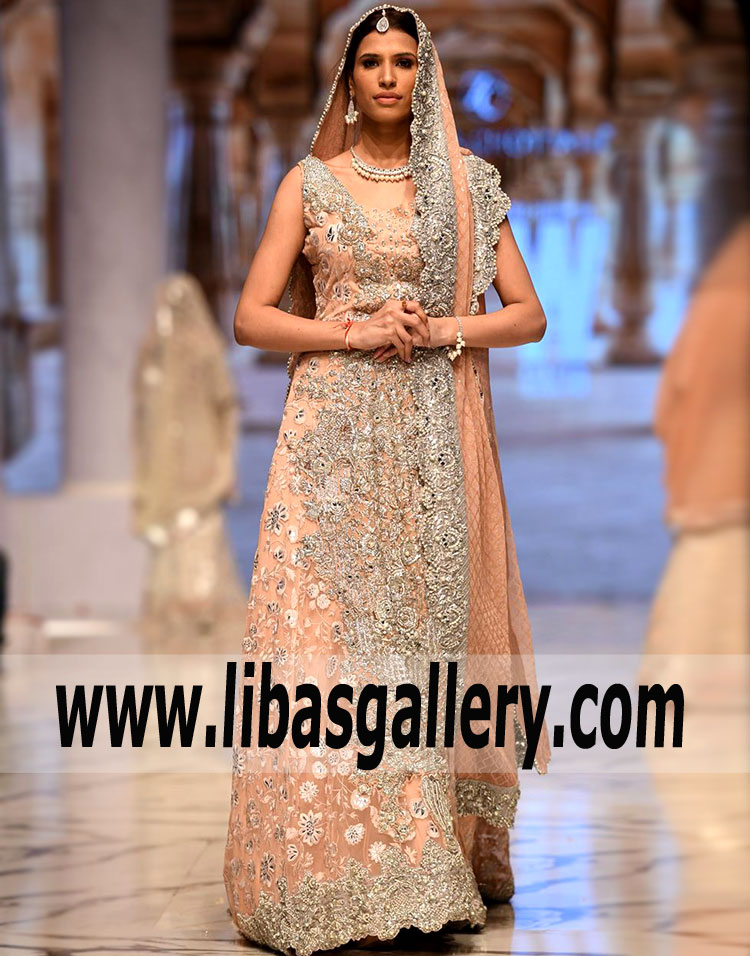 New Arrived Women Pakistani Wedding Gown for Wedding