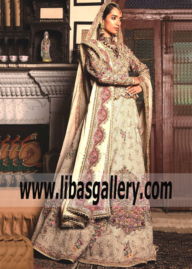 Astonishing Ivory Lehenga Uskudar