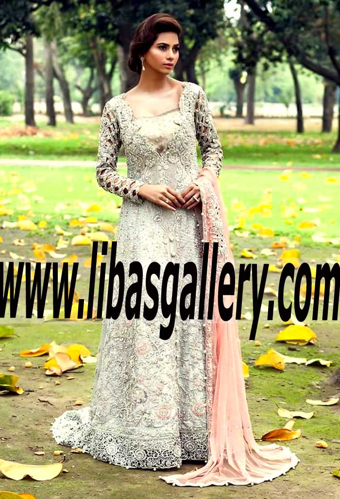 Splendorous Bridal Gown Dress with stunning embellishments for Wedding