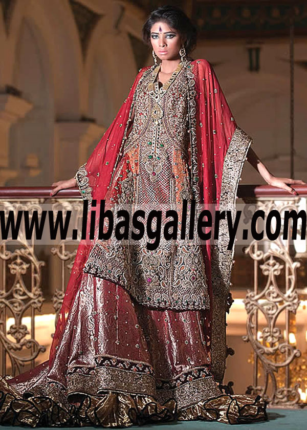 Wonderful Designer Wedding Lehenga Dress features Charming and Glorious Embellishments for Wedding and Special Occasions