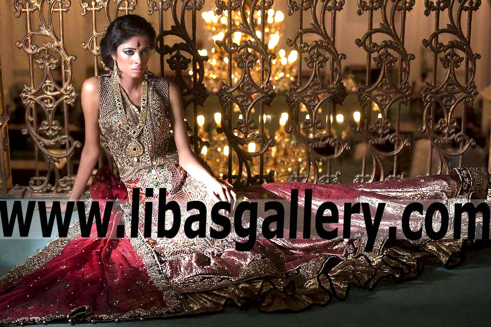 Wonderful Designer Wedding Lehenga Dress features Charming and Glorious Embellishments for Wedding and Special Occasions