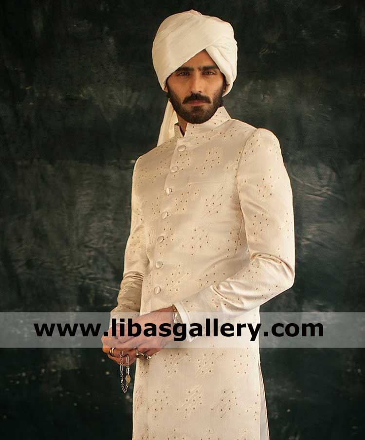 groom wedding pretied turban in ivory to start matrimonial life with approved girl by family wear pagri on marriage uk usa canada saudi arabia qatar