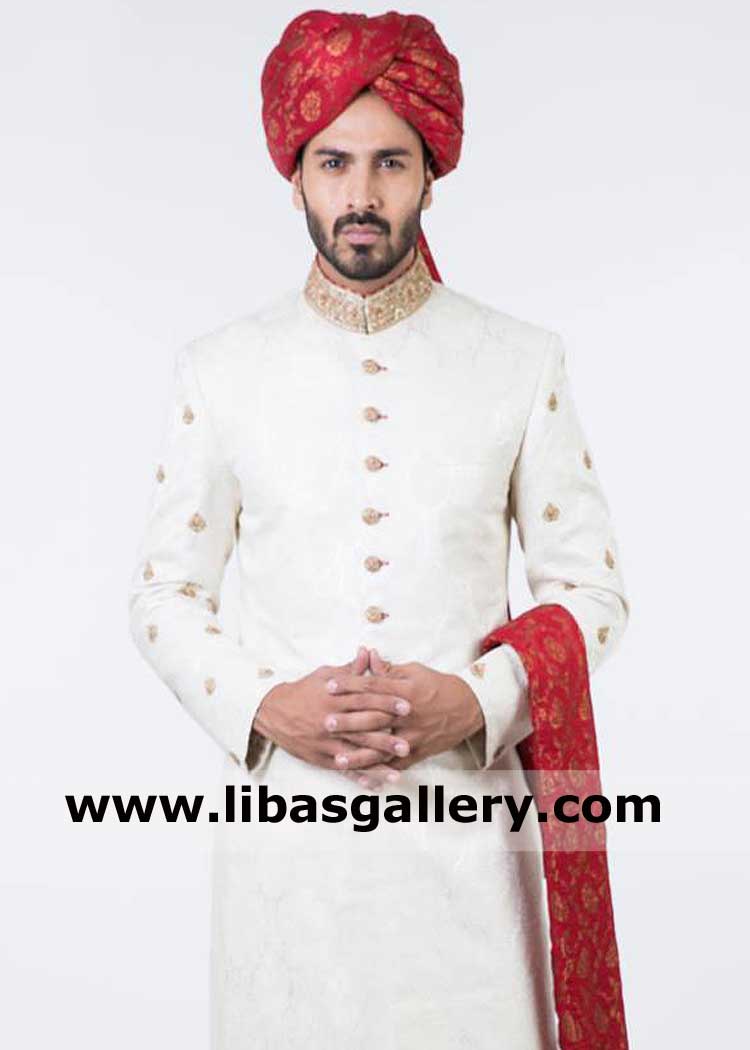 Red jamawar groom pretied marriage turban