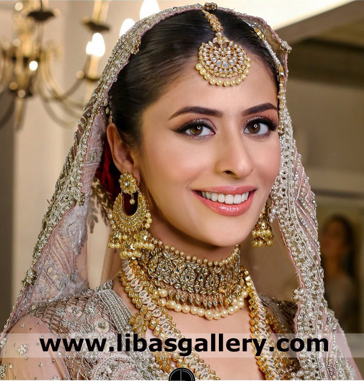 Latest Chand shape earrings with complete bridal jewellery set for barat