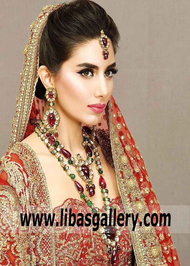 Bridal diamond emerald jewellery set - Indian Jewellery Designs