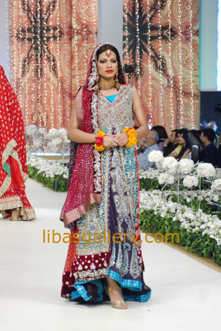 Diamond Blue Livia