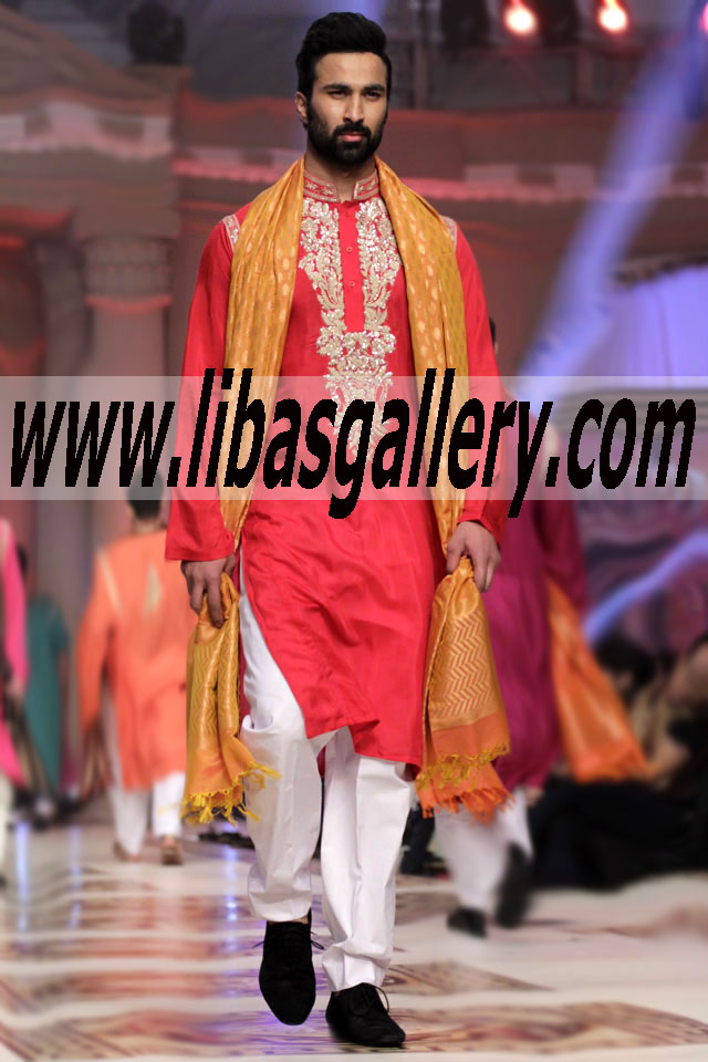 Umar Sayeed Collection Mens Sherwani Kurta Formal Kurta Bespoke Groom Couture latest collection of Groom Telenor Bridal Couture Week 2014 - 2015 PFDC L`oreal Paris Bridal Week Fashion Week Karachi 2014 - 2015