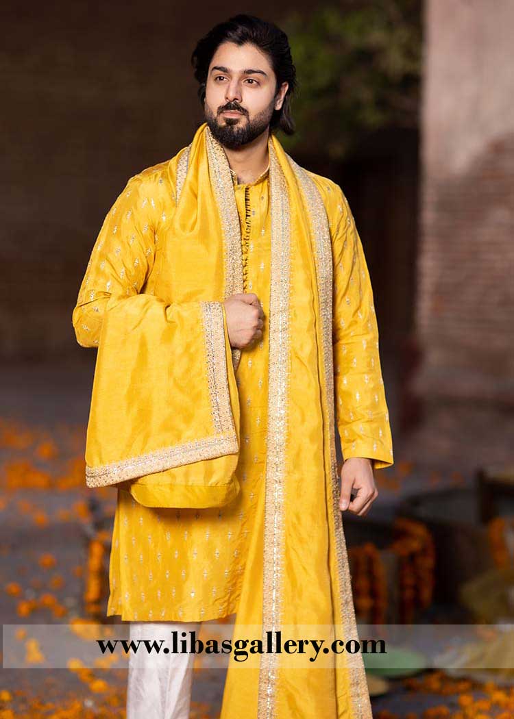 Mehndi event yellow kurta for men with embroidery and loop buttons paired matching embroidered shawl Zaiyar Nauman ijaz UK USA Canada Dubai Australia