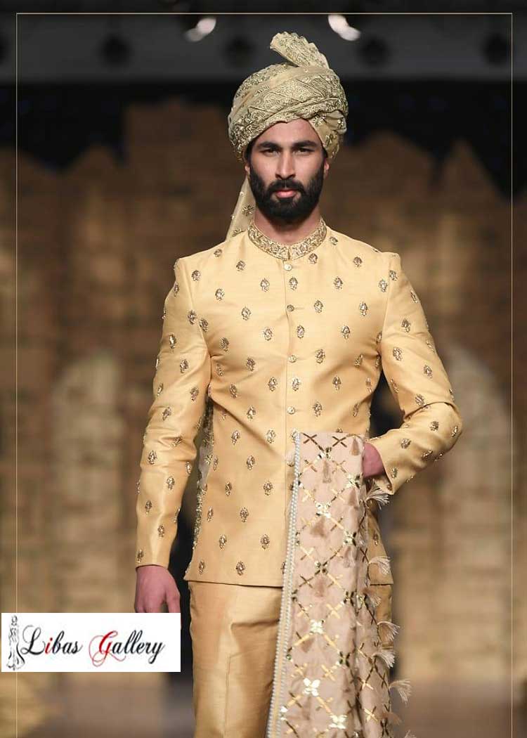 Gold Antique Embroidered Groom Shawl for Nikah Moments