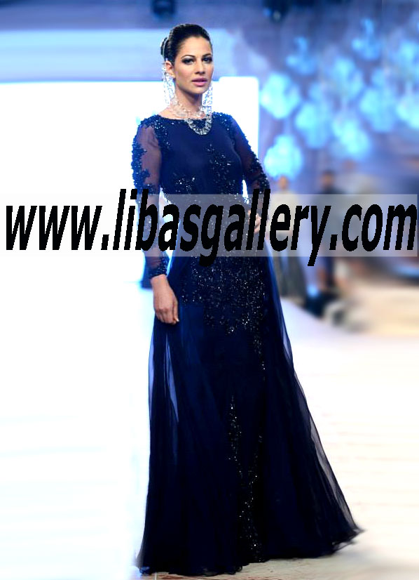 Conspicuous Chiffon Gown in Blue color perfect for any occasion 