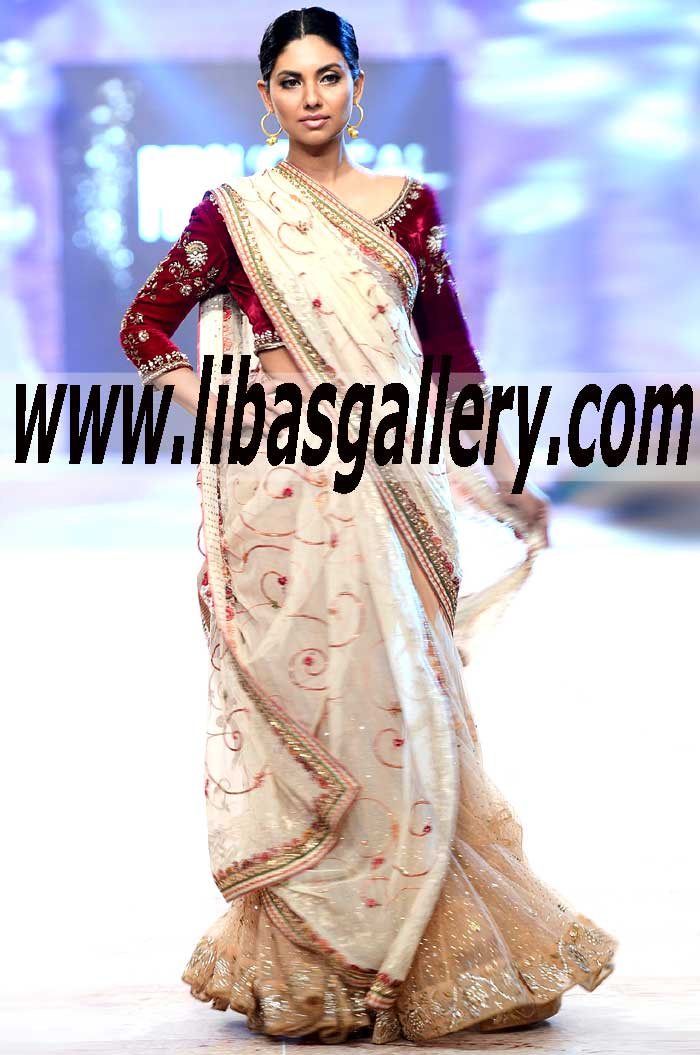 This beautiful special accasion saree is a great add on to your ethnic wardrobe essentials