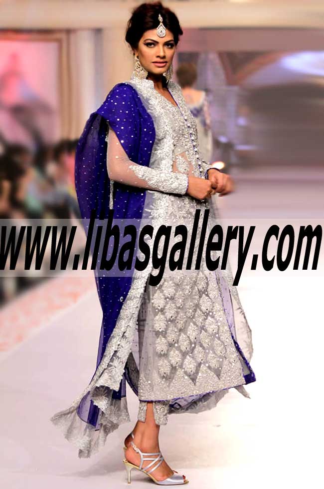 Meritorious Dress with sensational style for Wedding Events and Special Occasions