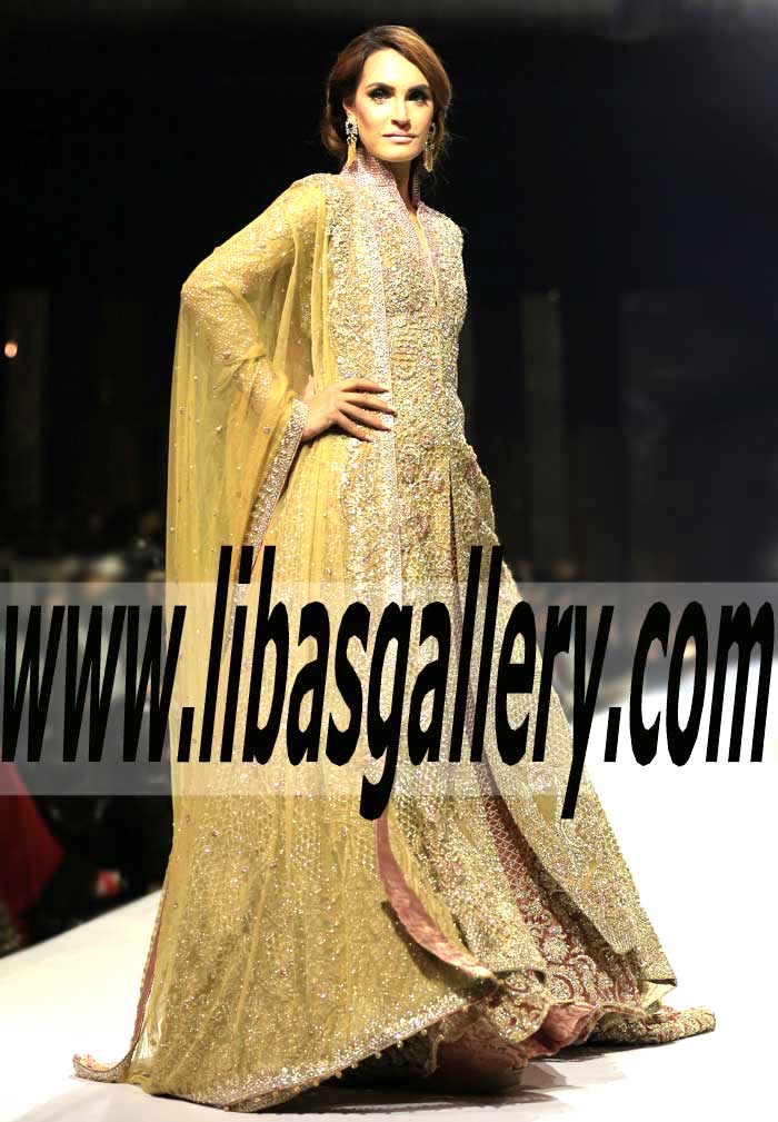 Outstanding Pakistani Wedding Gown with sharara for Beautiful Brides