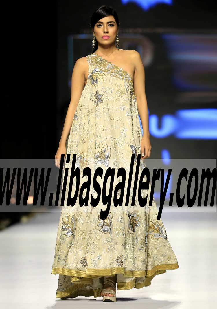 Fabulous Pakistani Evening Gown Dresses For South Asian Weddings