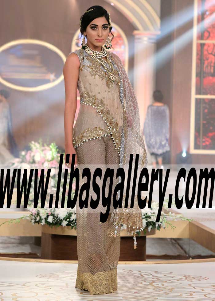 Extremely magnificent and gorgeous embellished Evening Dress for Party and Wedding