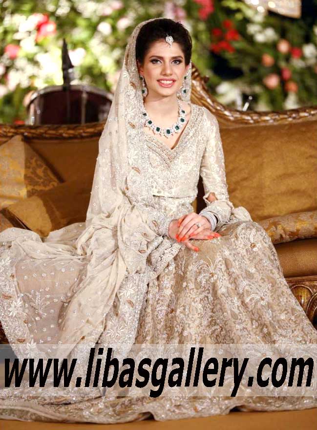 MIRACULOUS BRIDAL LEHENGA Dress make a winning combination for a classic feminine look