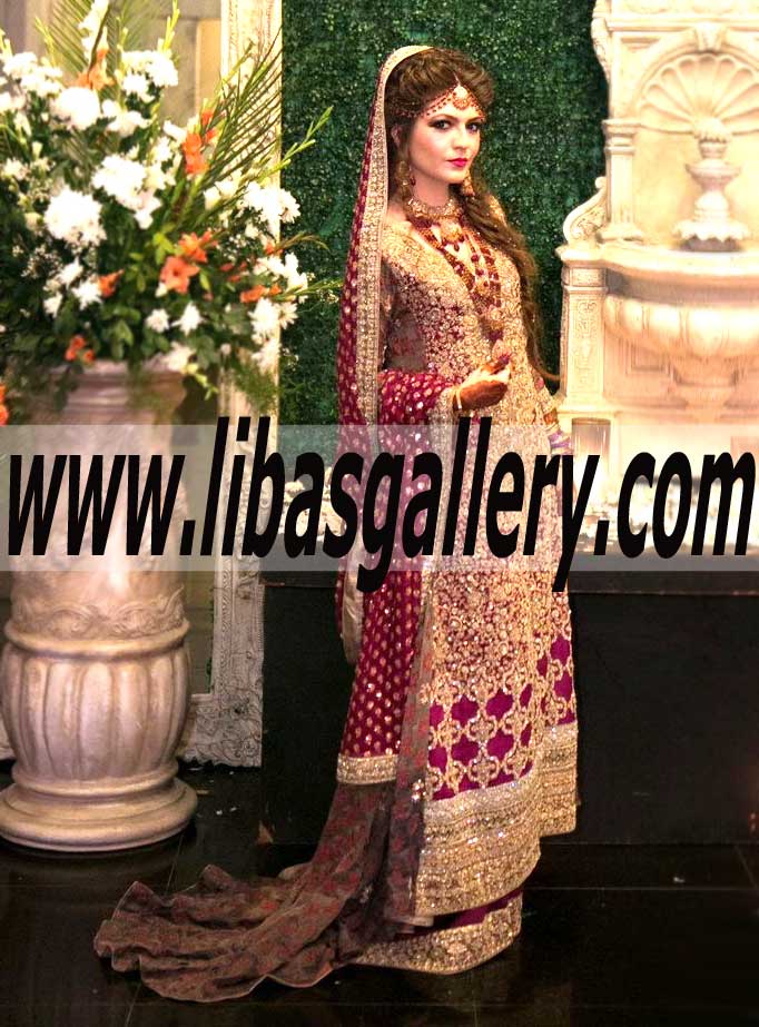 Lavishing Bridal Wear with Stylish Lehenga for Special Occasion