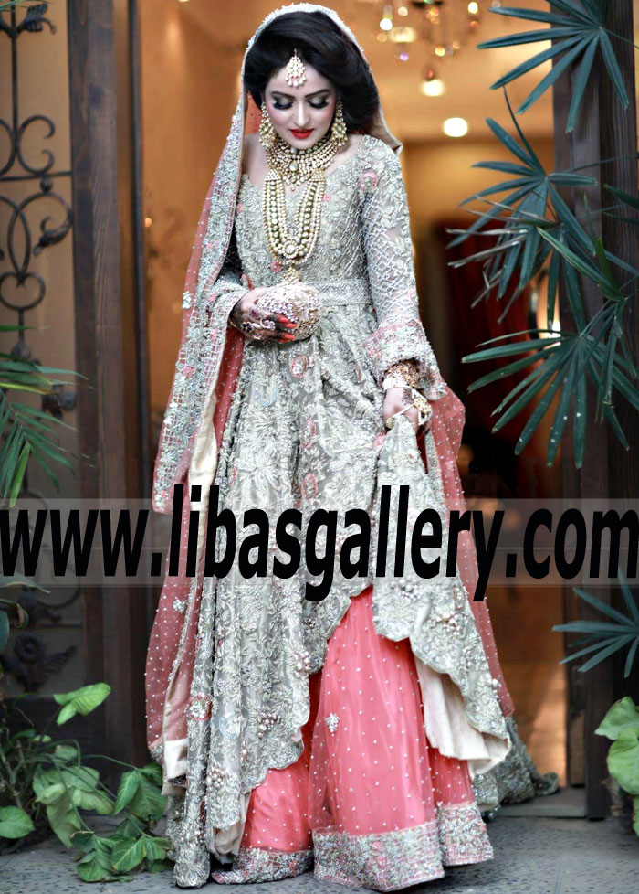 A Gossamer Overlay of Luxurious Wedding Gown