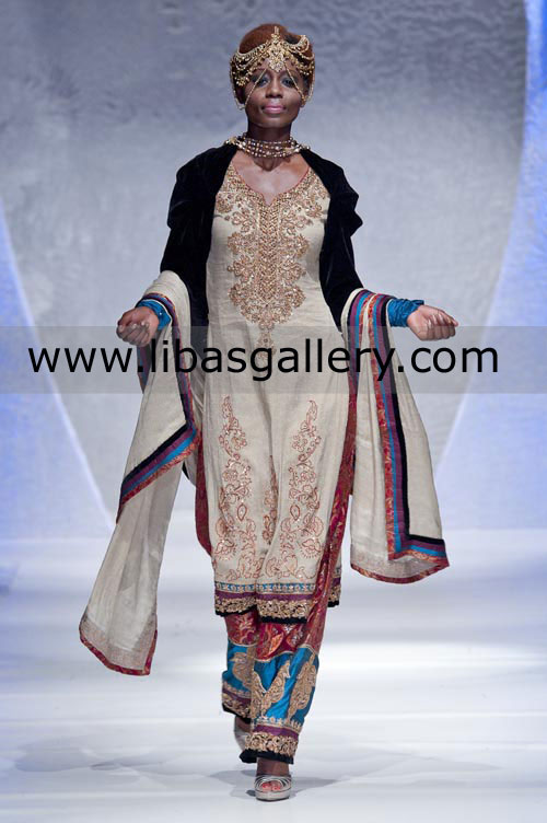 Off White  Medium Carmine Esmee