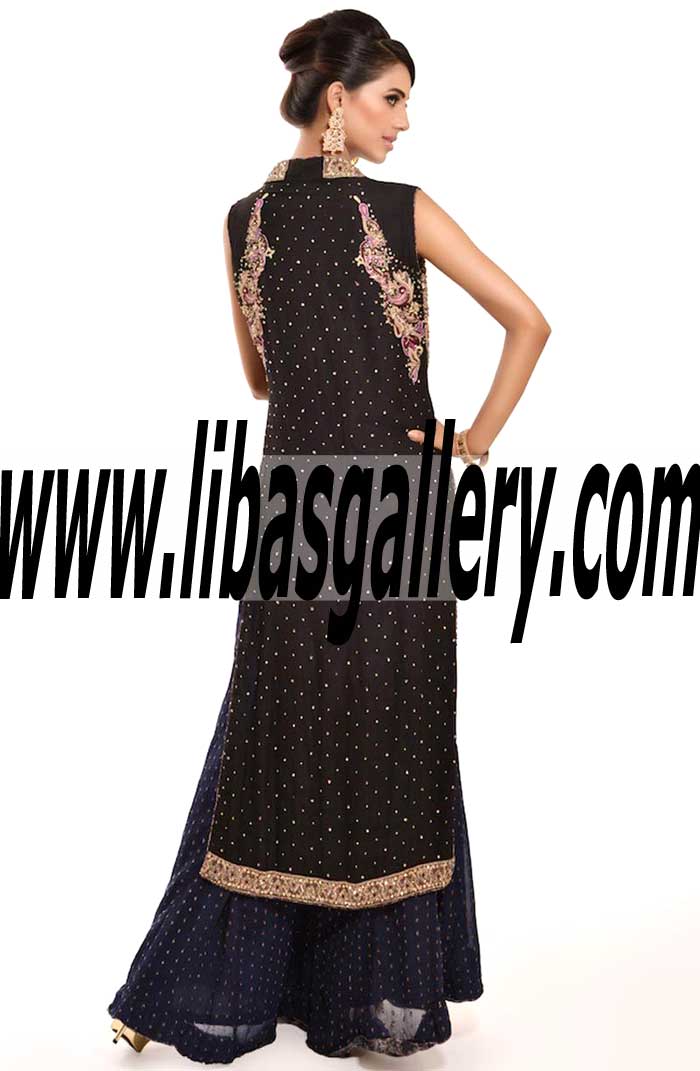 Dazzeling V A line Chiffon Knee Length Party Dress for Evening and Formal Events