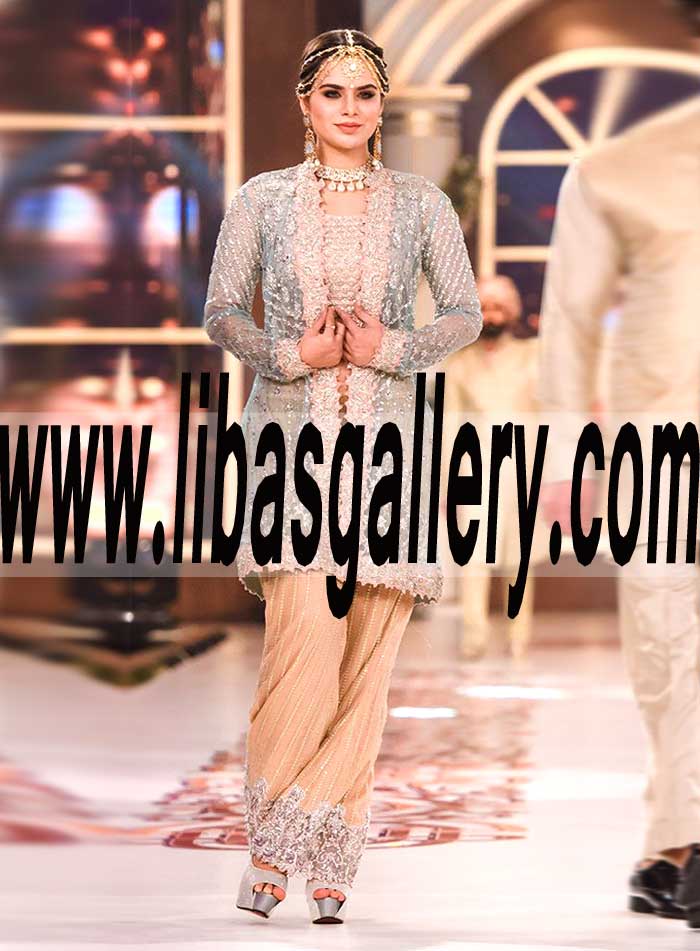 Outstanding Party Wear Gown for Evening and Formal Occasions