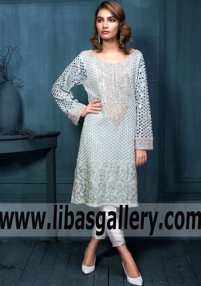 Dazzling Beau Blue Gladiolus Party Wear