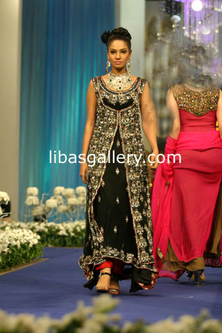 Party Wear-Pakistani Fashion Show in Los Angeles,CA-Pakistani Dress Designers in L.A,California USA Dresses