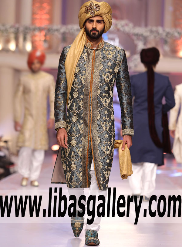 Banarasi Jamawar Black sherwani for groom Applique crafted Show Embroidered buttons nikah Washington New york city USA