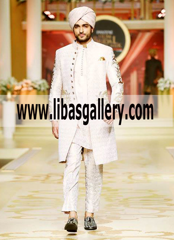 Stylish Wedding sherwani for Groom Dulha with turban khussa KSA Dubai Qatar 2018