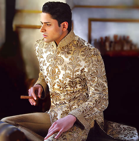 Golden Sherwani Anwen