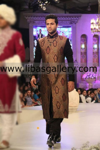 Manufacturer and Exporter of Designer Sherwani Jodhpuri sherwani Online Store UK USA Canada