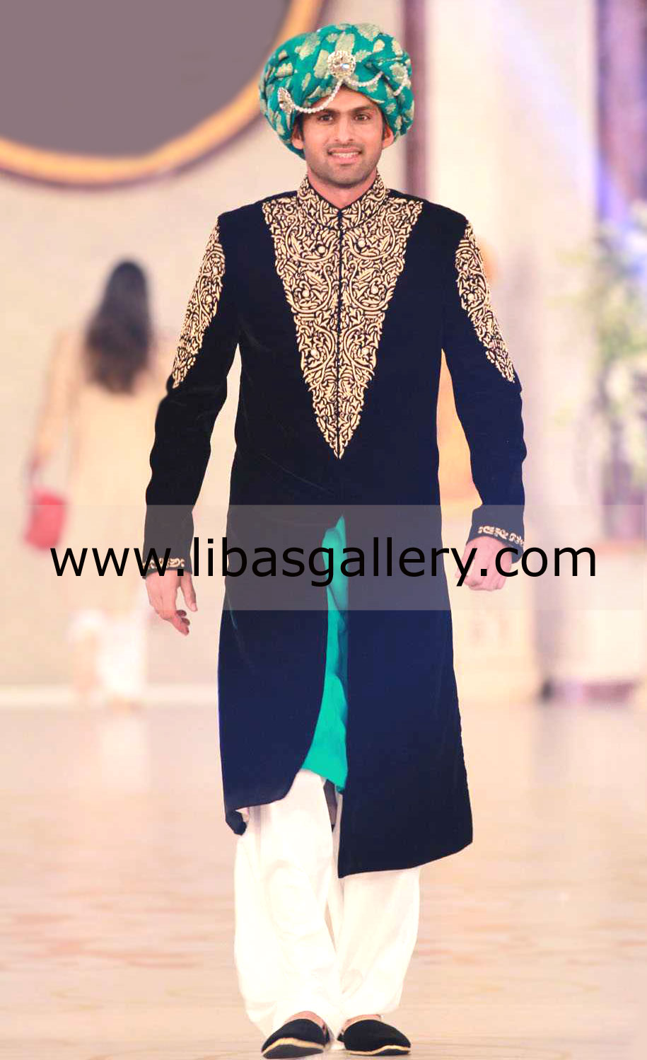Pakistani Designer Sherwani Style 264