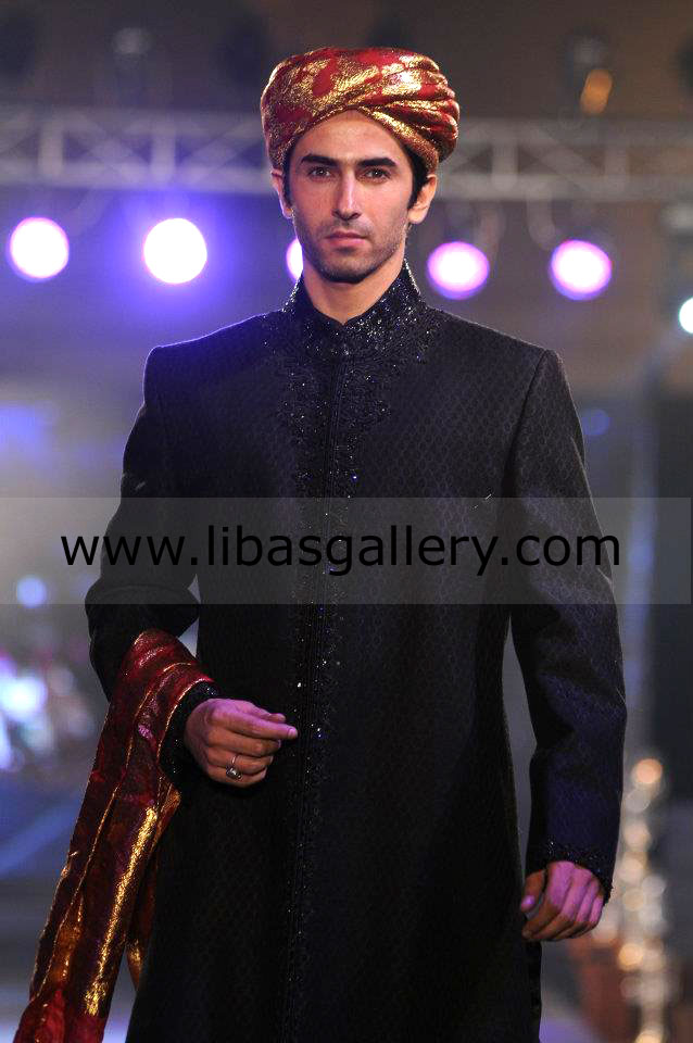 black sherwani in suiting fabric and raw silk slim fit and regular fitting option available to shop online Montreal Ottawa Canada