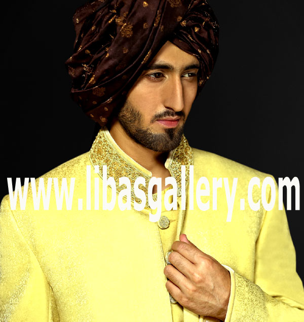 Charming Look Grooms Sherwani Suit for Men`s 2015 Charming Look Grooms Sherwani USA Ziggi Studio Menswear Sherwani Sherwani India Men 2015 2016