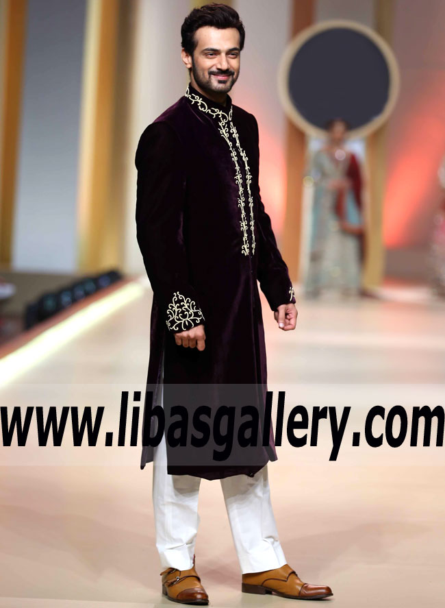 Black Color Wedding Sherwani Suit Groom Walking on Ramp in QHBCW 2017 Collection for Men in Jamawar and Raw Silk UK,USA,Canada,New Zealand,Switzerland