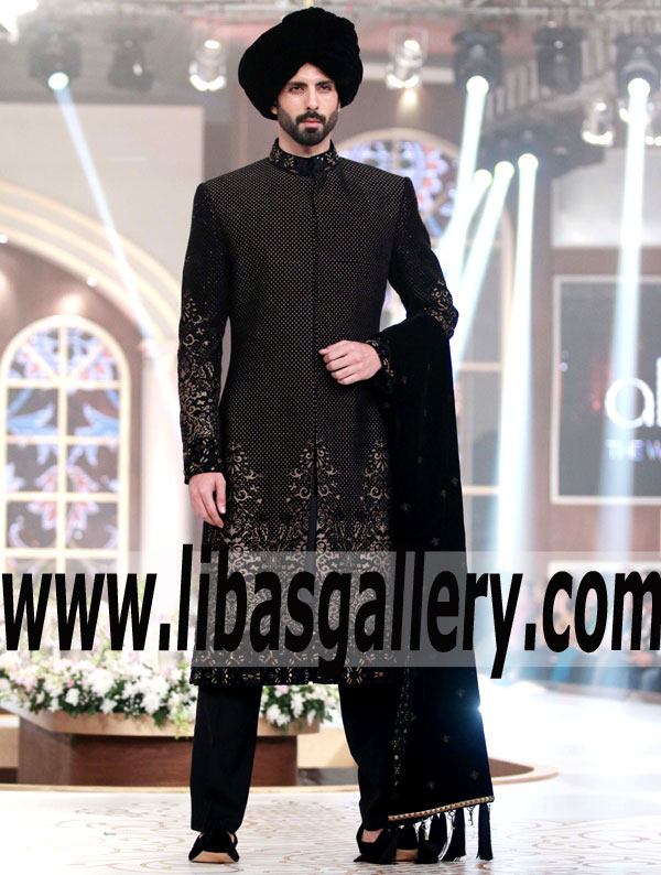 Royal Groom Sherwani Suit in Black self Highest Quality fabric custom stitching sherwani siuit Norway Bahrain Qatar Oman Qatar
